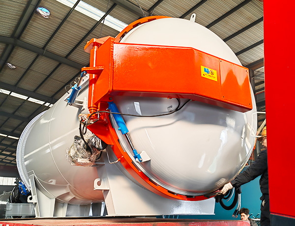 温度均匀引擎盖热压罐